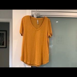 Athleta Breezy Scoop V Tee